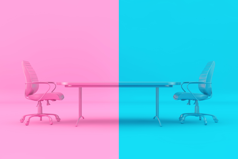 Consultant meeting desk with chairs